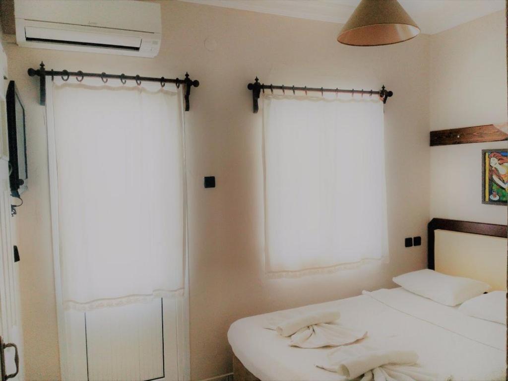 Ladies Beach Hotel Kusadasi Luaran gambar