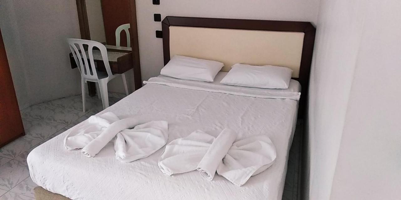 Ladies Beach Hotel Kusadasi Luaran gambar